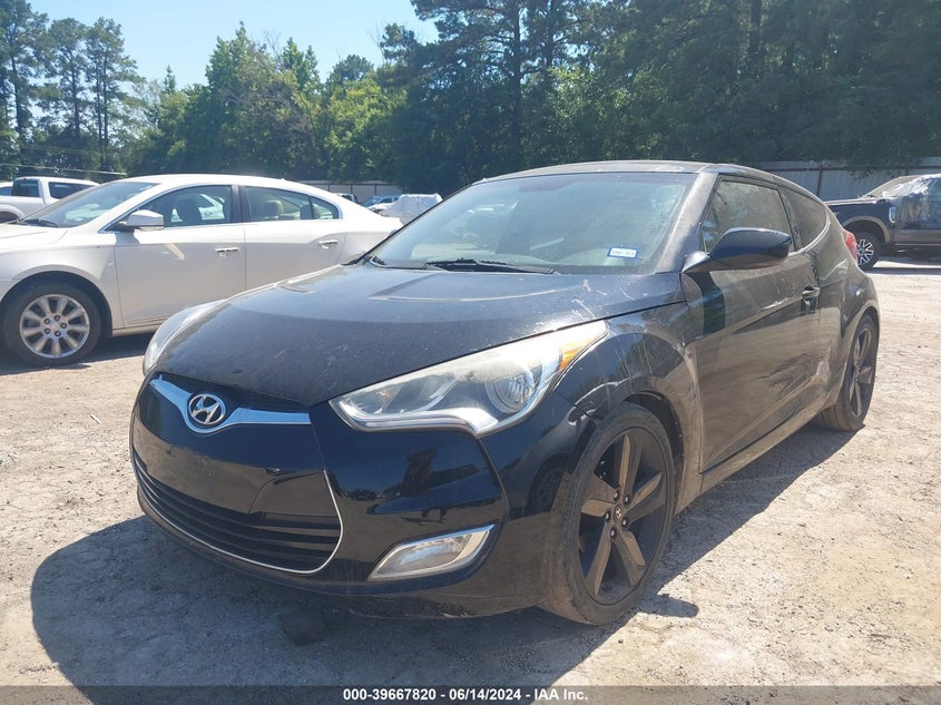 2012 Hyundai Veloster Base W/Red/Black VIN: KMHTC6AD1CU049368 Lot: 39667820