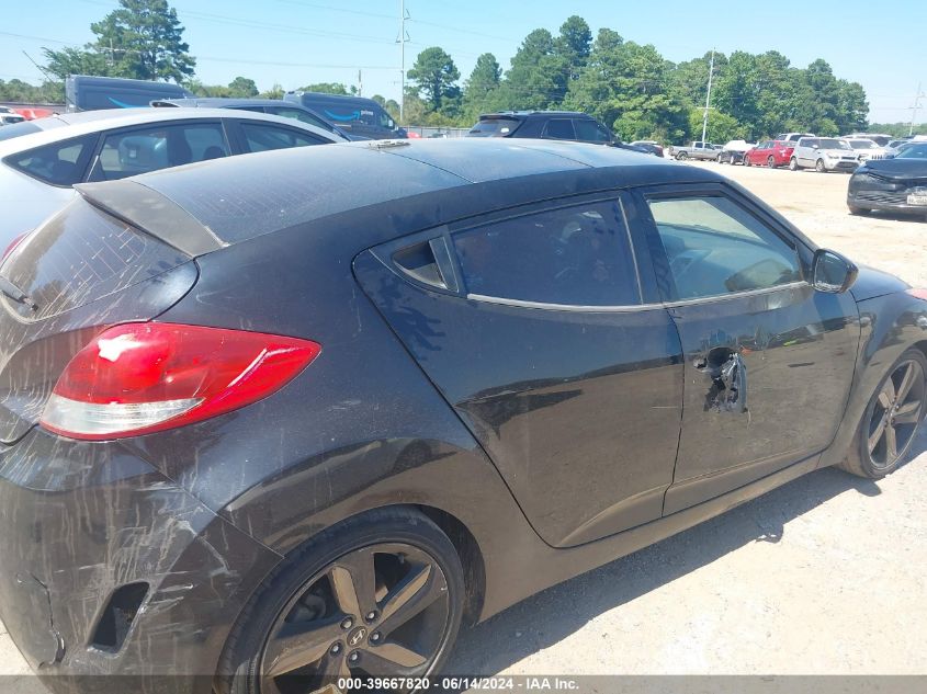 2012 Hyundai Veloster Base W/Red/Black VIN: KMHTC6AD1CU049368 Lot: 39667820