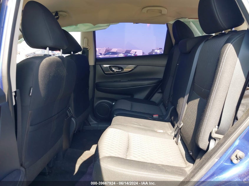 2017 Nissan Rogue S VIN: KNMAT2MT5HP520239 Lot: 39667924