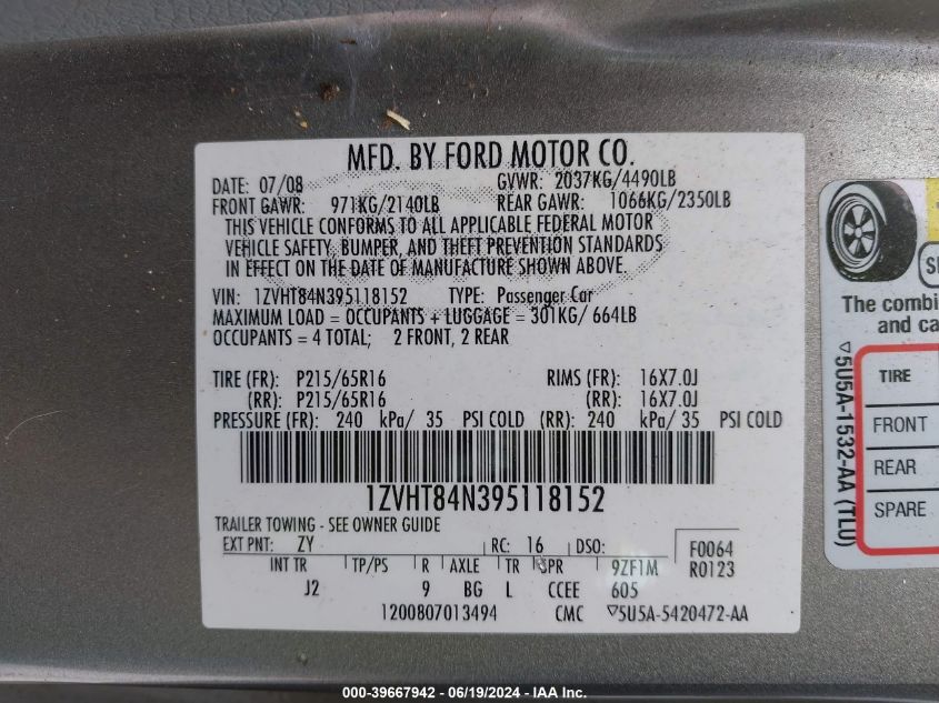 2009 Ford Mustang V6/V6 Premium VIN: 1ZVHT84N395118152 Lot: 39667942