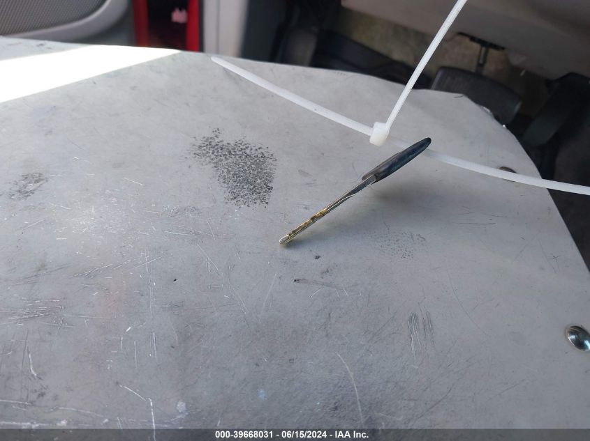 1996 Ford Explorer VIN: 1FMCU22X3TUC81212 Lot: 39668031