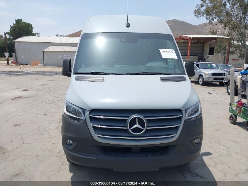 2022 Mercedes-Benz Sprinter 2500 Standard Roof V6 VIN: W1W4EBHY7NT083588 Lot: 39668134