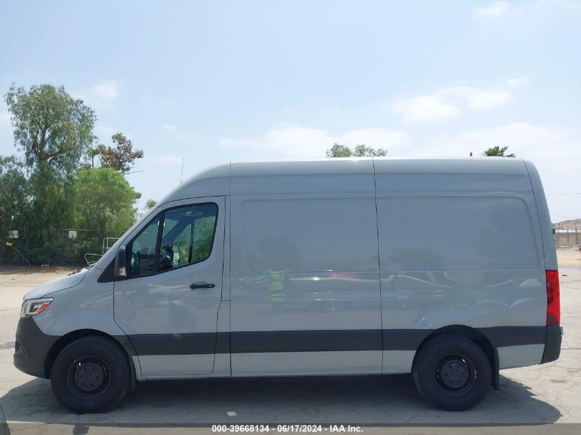 2022 Mercedes-Benz Sprinter 2500 Standard Roof V6 VIN: W1W4EBHY7NT083588 Lot: 39668134