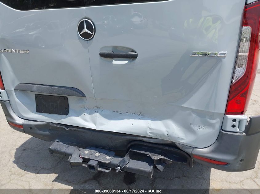 2022 Mercedes-Benz Sprinter 2500 Standard Roof V6 VIN: W1W4EBHY7NT083588 Lot: 39668134