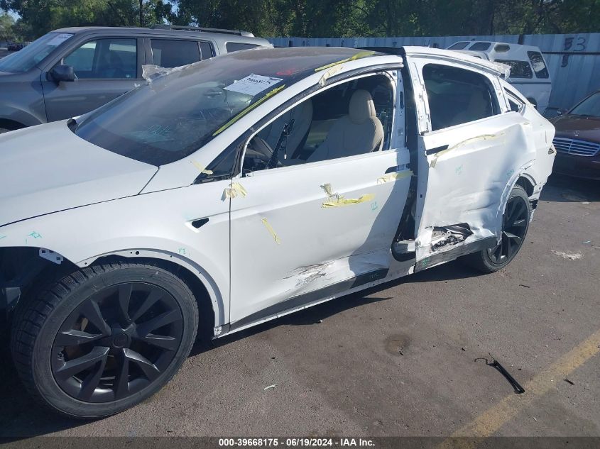 2022 Tesla Model X VIN: 7SAXCAE53NF362626 Lot: 39668175