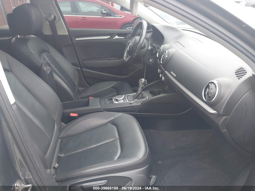 2015 Audi A3 2.0T Premium VIN: WAUBFGFF2F1137047 Lot: 39668188