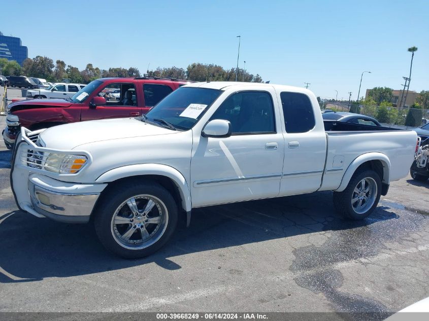 2000 Toyota Tundra Ltd V8 VIN: 5TBRT3814YS016085 Lot: 39668249