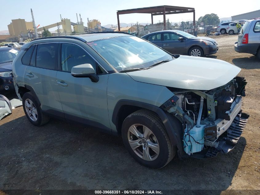 2021 Toyota Rav4 Xle VIN: JTMW1RFV0MD069381 Lot: 39668351