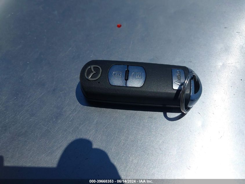 2018 Mazda Mazda3 Touring VIN: 3MZBN1L32JM238238 Lot: 39668353