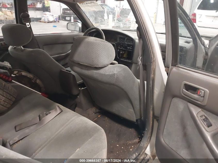 1993 Toyota Camry Le VIN: 4T1SK12E7PU182067 Lot: 39668357