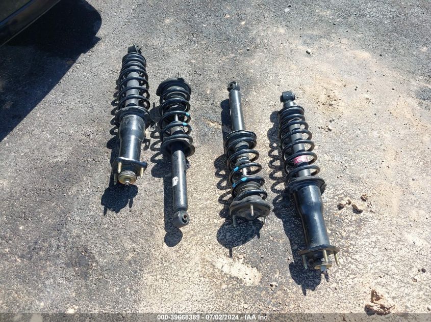 2002 Lexus Is 300 VIN: JTHBD192120054691 Lot: 39668389