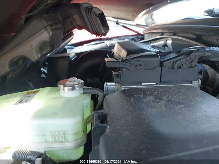 2017 Hyundai Sonata Hybrid Se VIN: KMHE24L32HA063406 Lot: 39668392