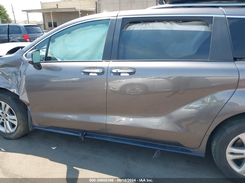 2023 TOYOTA SIENNA PLATINUM - 5TDESKFC5PS104200