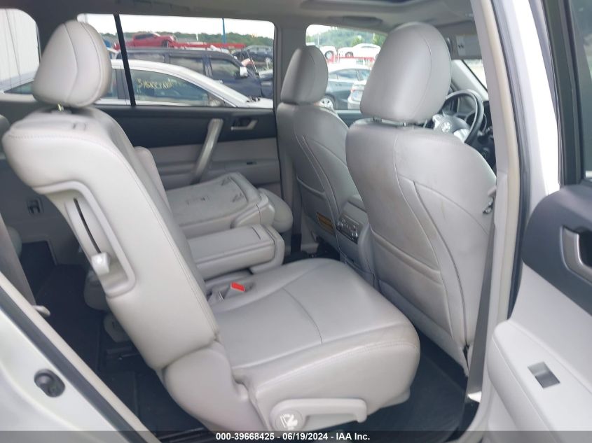 2013 Toyota Highlander Plus/Se VIN: 5TDZK3EH2DS139244 Lot: 39668425