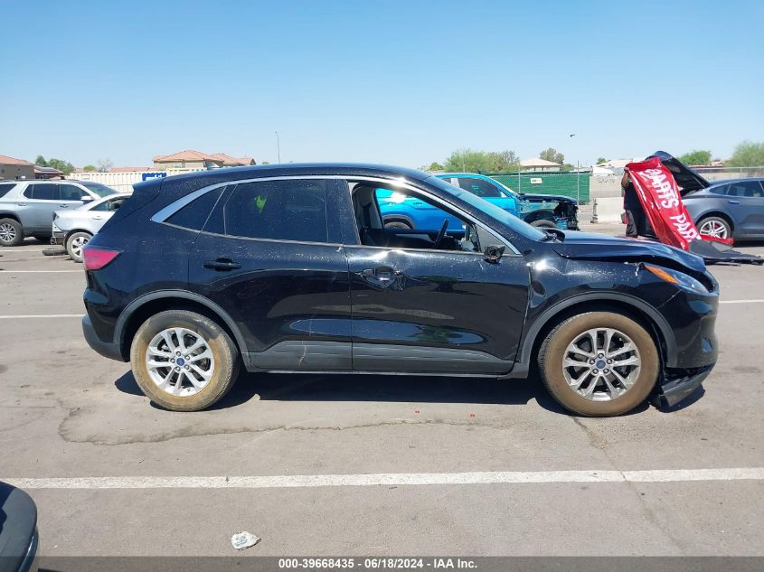 2022 Ford Escape Se VIN: 1FMCU0G67NUA55536 Lot: 39668435