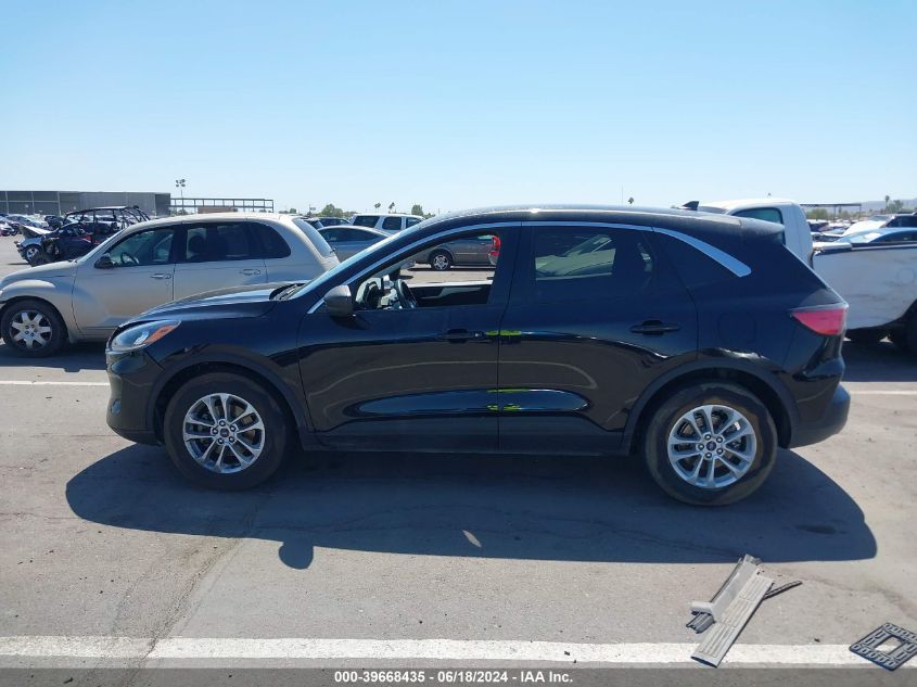 2022 Ford Escape Se VIN: 1FMCU0G67NUA55536 Lot: 39668435