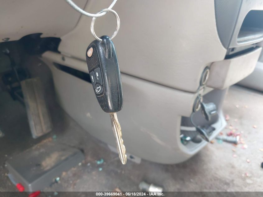 2003 Dodge Grand Caravan Sport VIN: 1D4GP44343B118506 Lot: 39669041