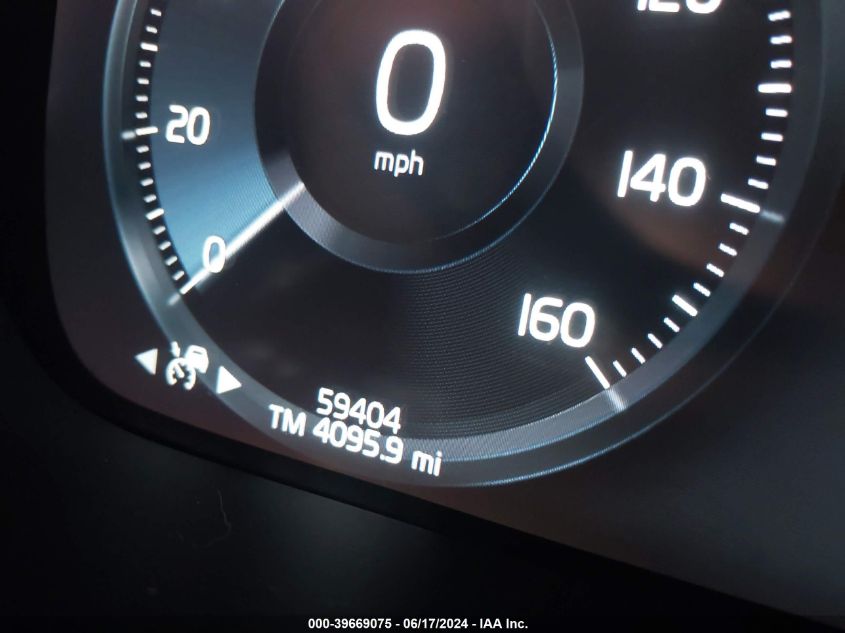 2019 Volvo Xc60 T6 Momentum VIN: LYVA22RK8KB214691 Lot: 39669075