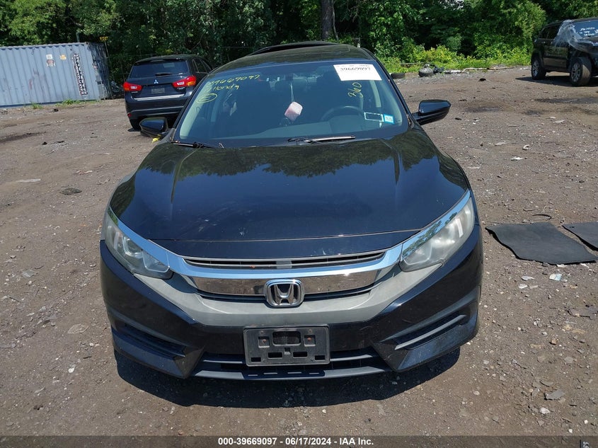 VIN 2HGFC2F77HH573830 2017 HONDA CIVIC EX