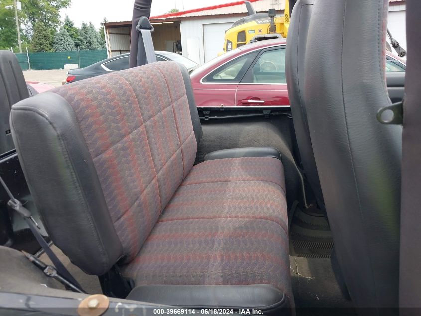 2000 Jeep Wrangler Sport VIN: 1J4FA49S6YT729233 Lot: 39669114