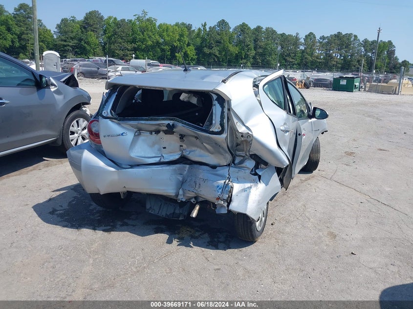 2012 Toyota Prius C Two VIN: JTDKDTB30C1024058 Lot: 39669171