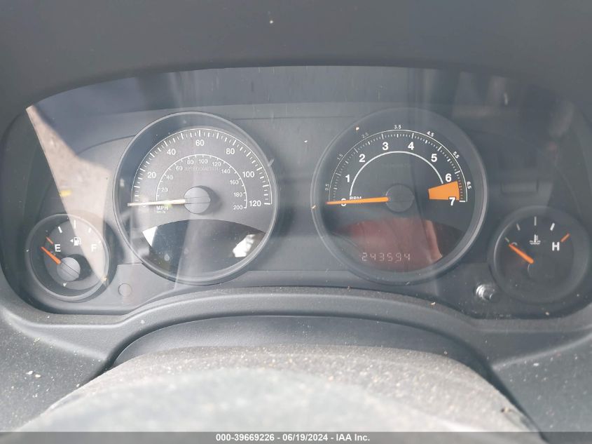 2014 Jeep Compass Sport VIN: 1C4NJCBA8ED545700 Lot: 39669226