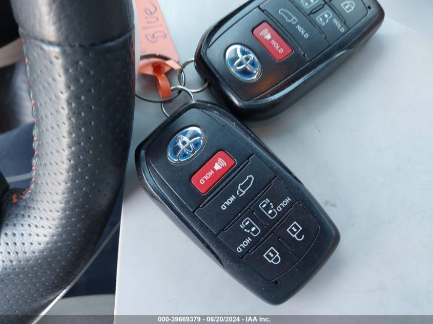 2022 Toyota Sienna Xse VIN: 5TDDRKEC0NS117278 Lot: 39669379