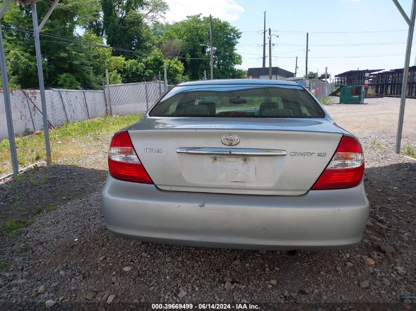 4T1BE30K23U164260 2003 Toyota Camry Xle