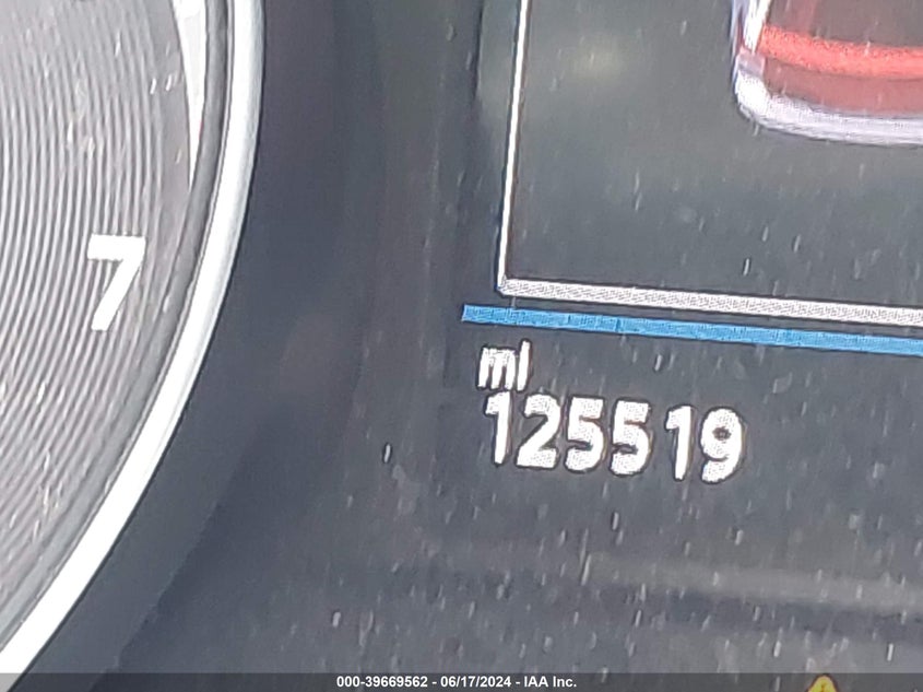2019 VOLKSWAGEN ATLAS VIN: 1V2DR2CA5KC589005