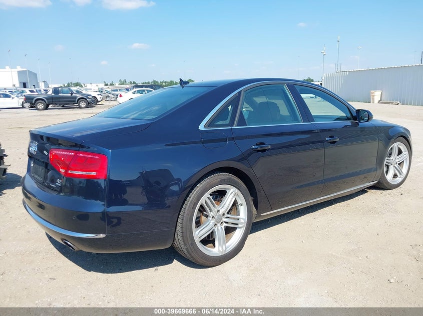 2012 Audi A8 4.2 VIN: WAUAVAFD4CN035702 Lot: 39669666