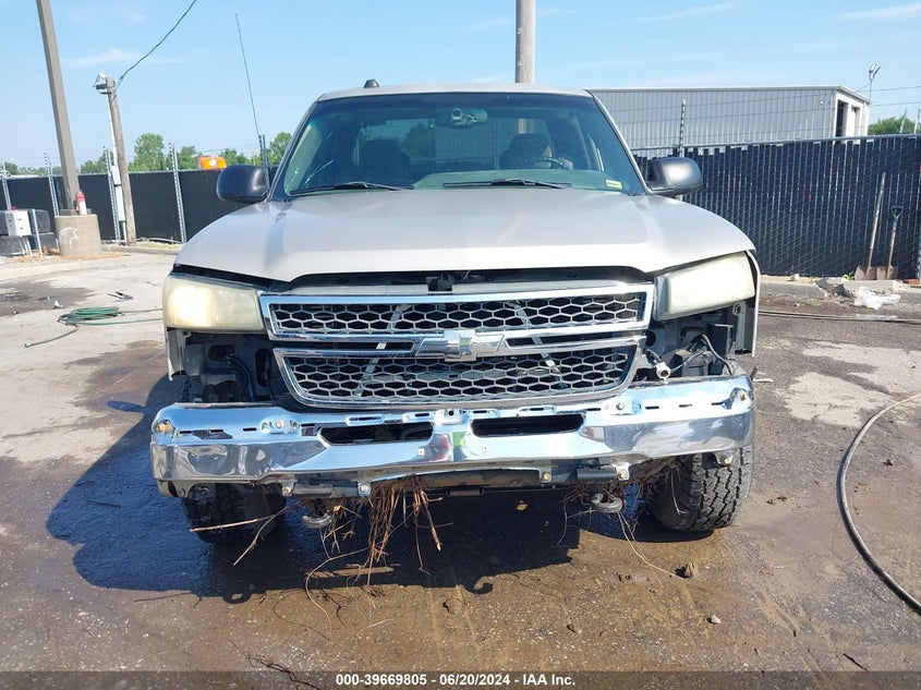 2004 Chevrolet Silverado 2500Hd Ls VIN: 1GCHK29284E361627 Lot: 39669805