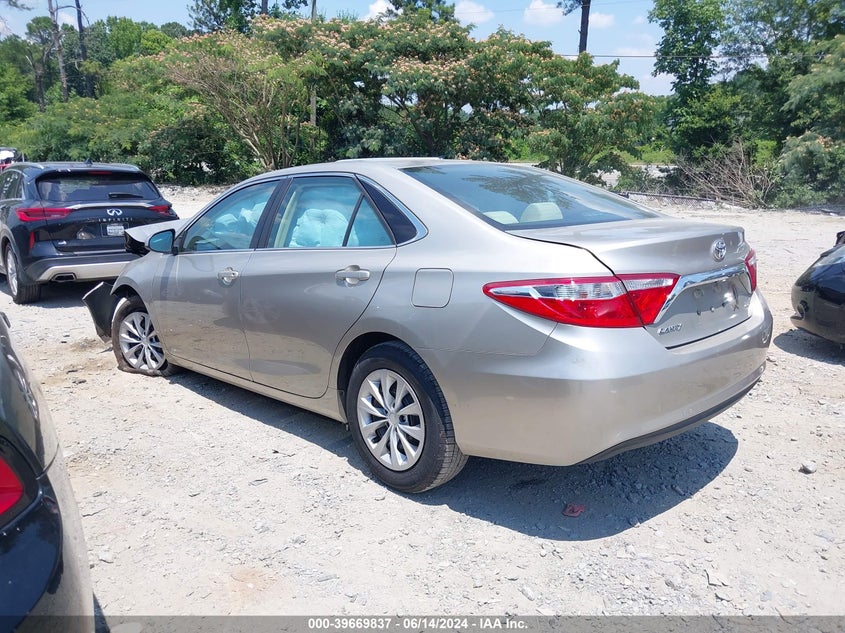 2015 Toyota Camry Le VIN: 4T4BF1FK9FR467751 Lot: 39669837