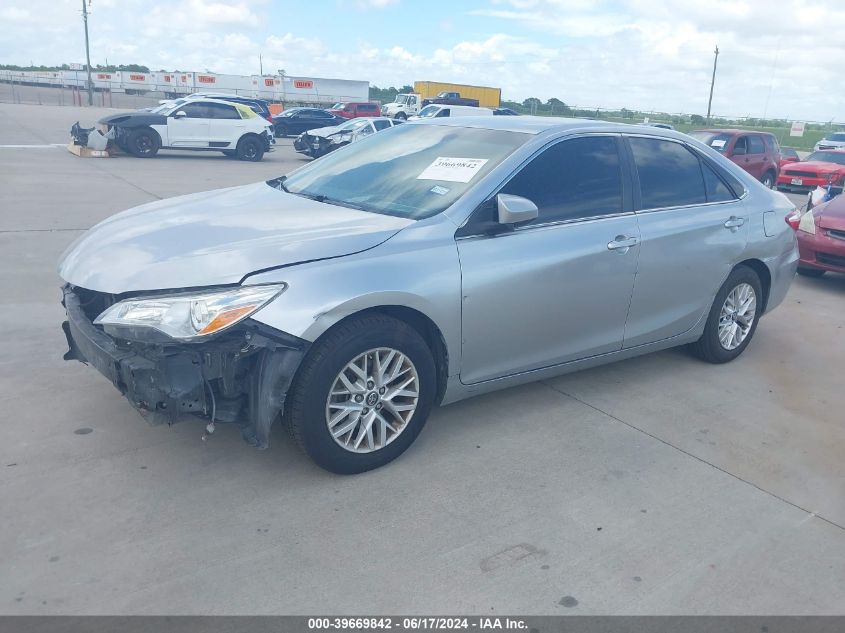 4T1BF1FK4HU395046 2017 TOYOTA CAMRY - Image 2