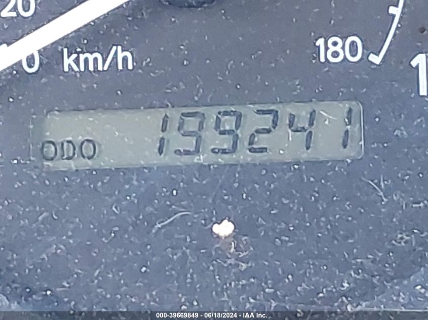 2002 Chevrolet Prizm VIN: 1Y1SK52882Z412647 Lot: 39669849