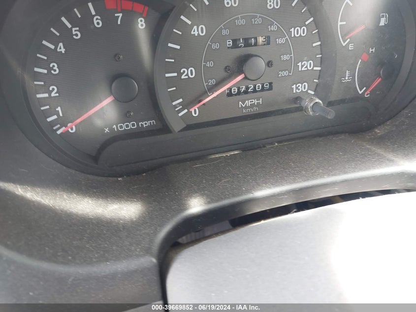 2002 Hyundai Accent Gl VIN: KMHCG45C12U326223 Lot: 39669852