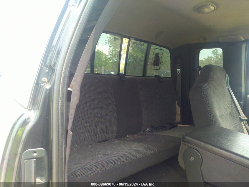 2001 Dodge Ram 1500 VIN: 3B7HF13Z21G703811 Lot: 39669878