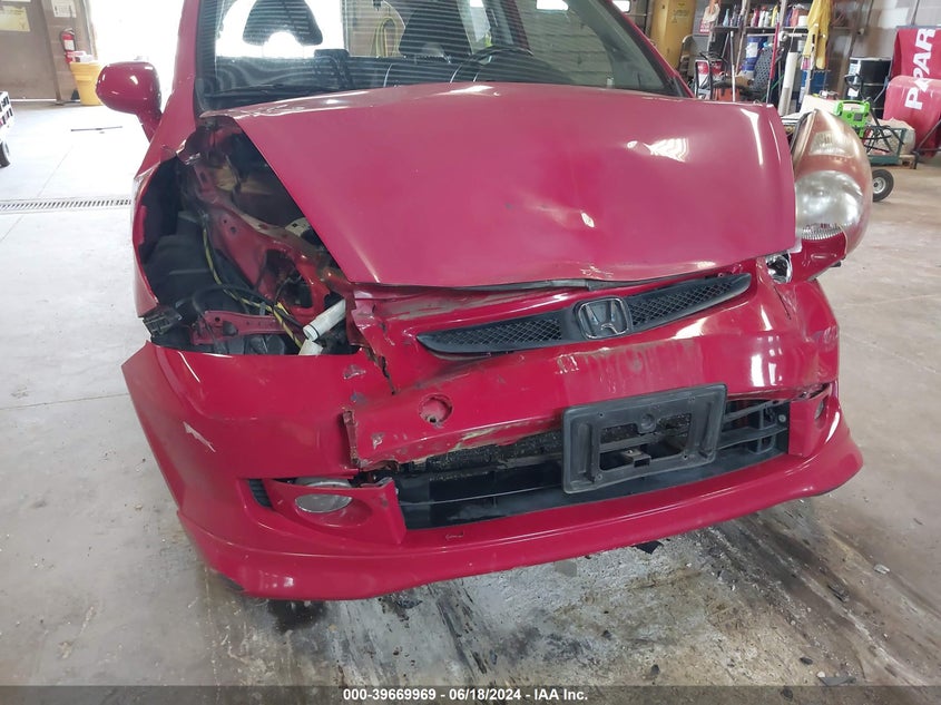 2008 Honda Fit Sport VIN: JHMGD38698S067322 Lot: 39669969