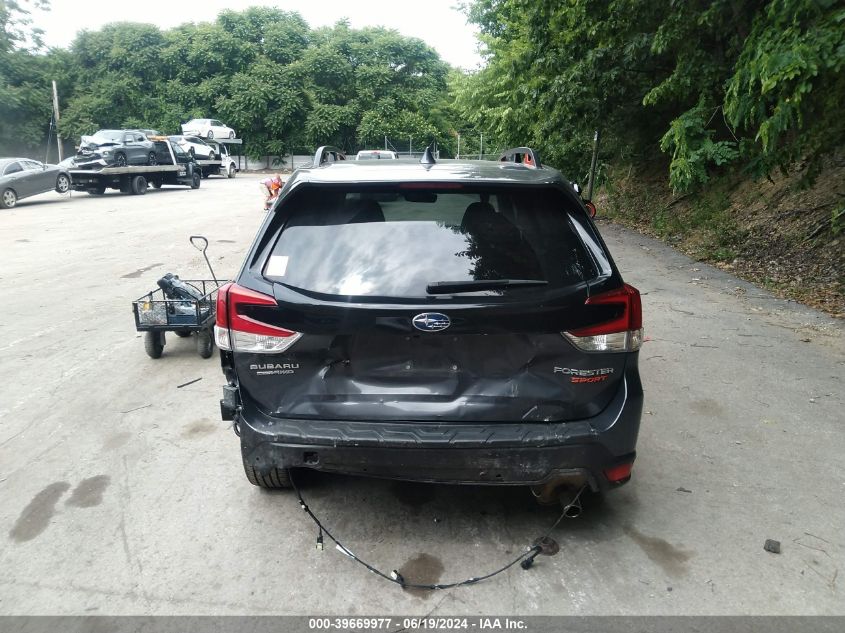 2022 Subaru Forester Sport VIN: JF2SKAJC8NH424604 Lot: 39669977