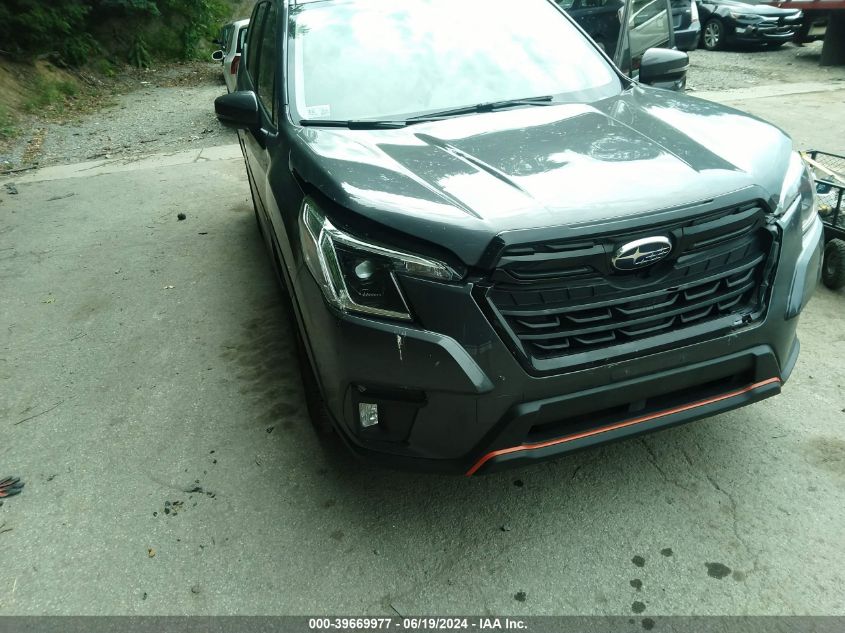 2022 Subaru Forester Sport VIN: JF2SKAJC8NH424604 Lot: 39669977