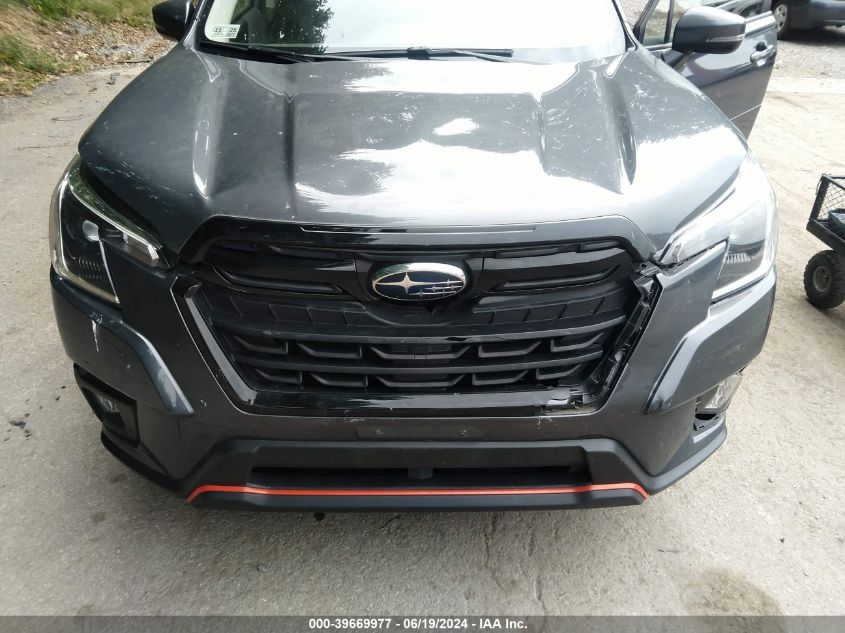 2022 Subaru Forester Sport VIN: JF2SKAJC8NH424604 Lot: 39669977