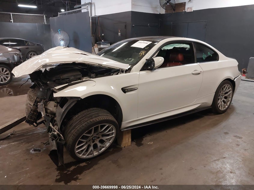 2011 BMW M3 VIN: WBSKG9C5XBE368698 Lot: 39669998