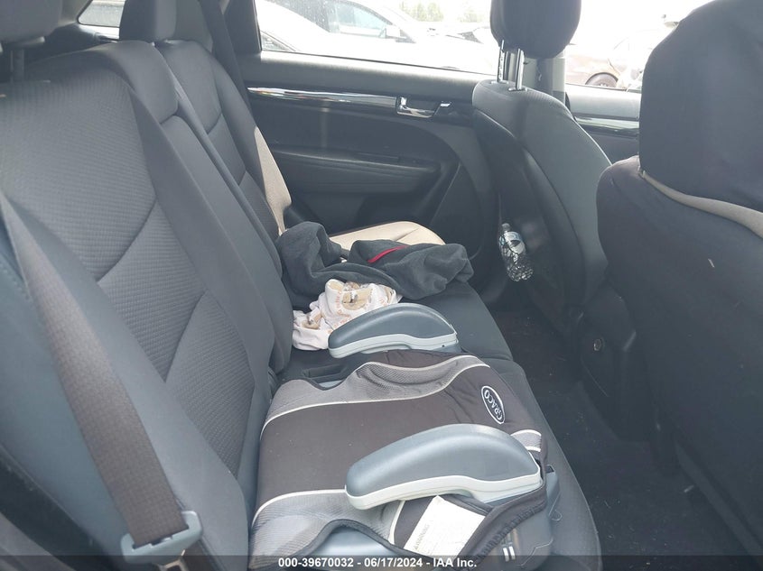 2011 Kia Sorento Lx V6 VIN: 5XYKT4A29BG109187 Lot: 39670032