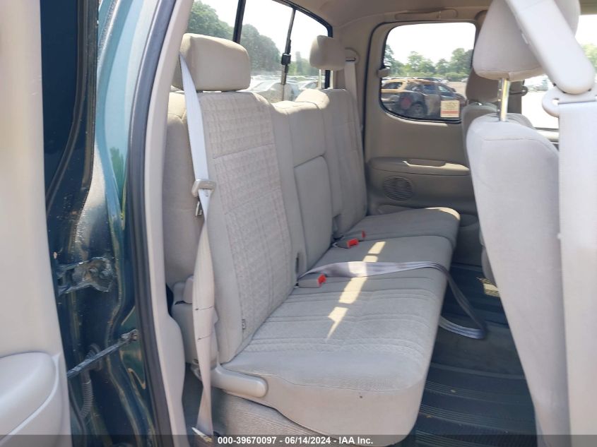 2003 Toyota Tundra Sr5 V8 VIN: 5TBBT44183S396957 Lot: 39670097