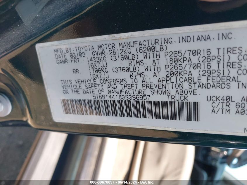 2003 Toyota Tundra Sr5 V8 VIN: 5TBBT44183S396957 Lot: 39670097