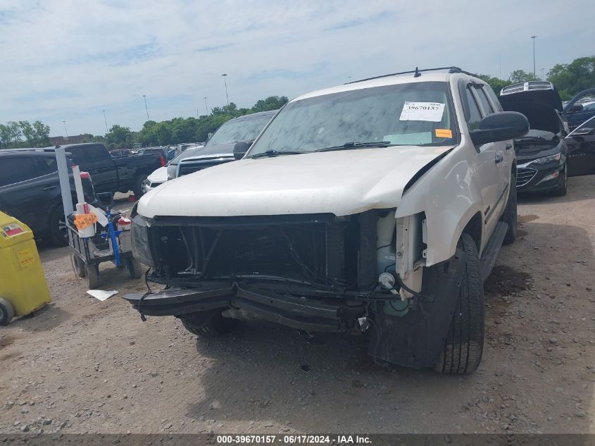2013 Chevrolet Tahoe Ltz VIN: 1GNSCCE02DR109305 Lot: 39670157