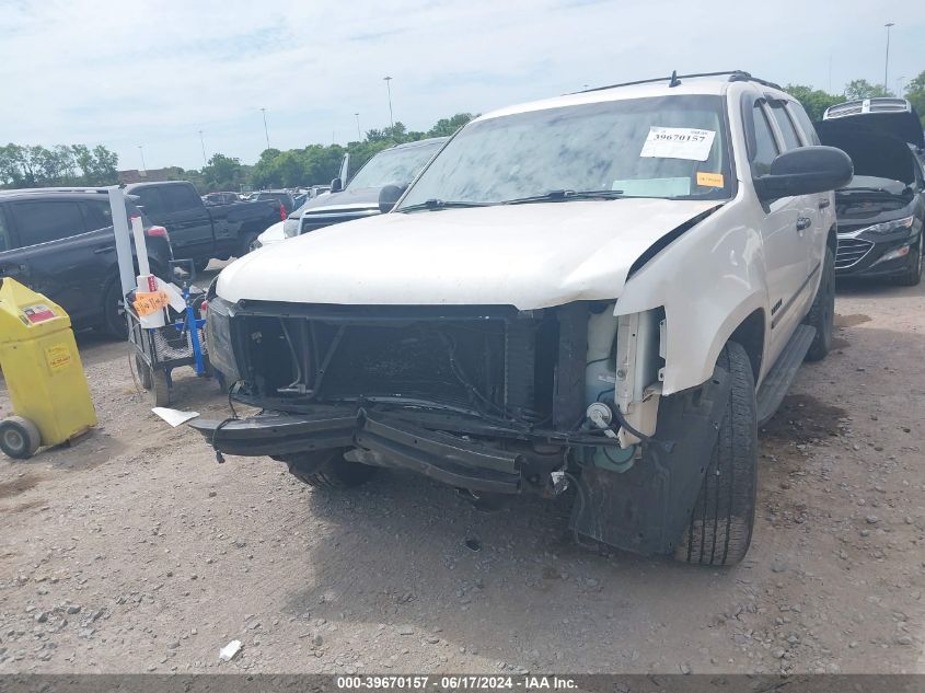 2013 Chevrolet Tahoe Ltz VIN: 1GNSCCE02DR109305 Lot: 39670157
