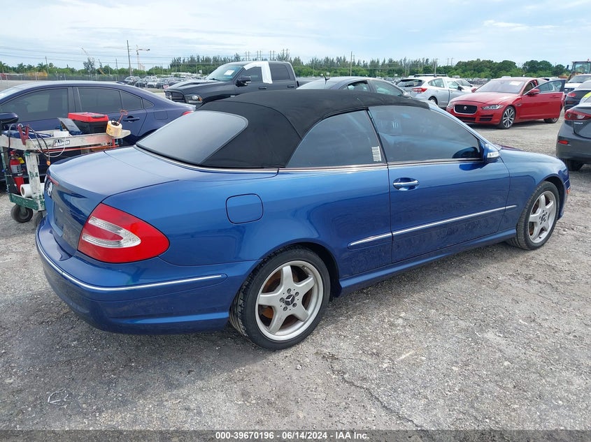 2004 Mercedes-Benz Clk 500 VIN: WDBTK75G04T019883 Lot: 39670196