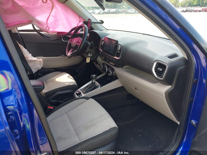 2021 Hyundai Venue Sel VIN: KMHRC8A38MU105031 Lot: 39670207