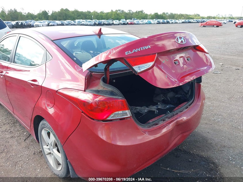 2013 Hyundai Elantra Gls VIN: KMHDH4AE0DU975975 Lot: 39670208