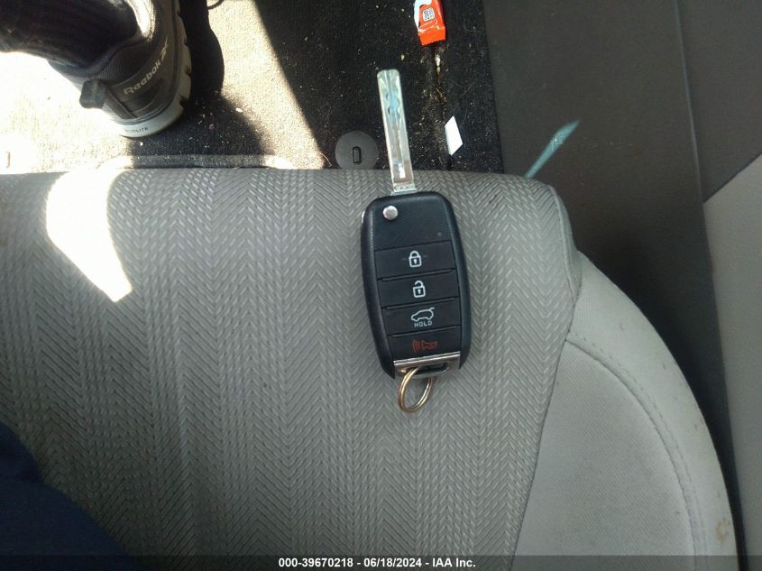 2017 Kia Sportage Lx VIN: KNDPMCACXH7260177 Lot: 39670218